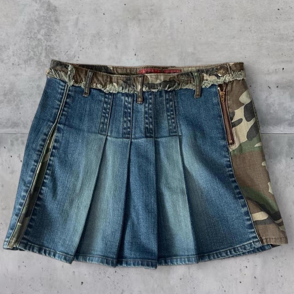 Vintage Y2K Riley Pleated Denim & Camo Mini Skirt